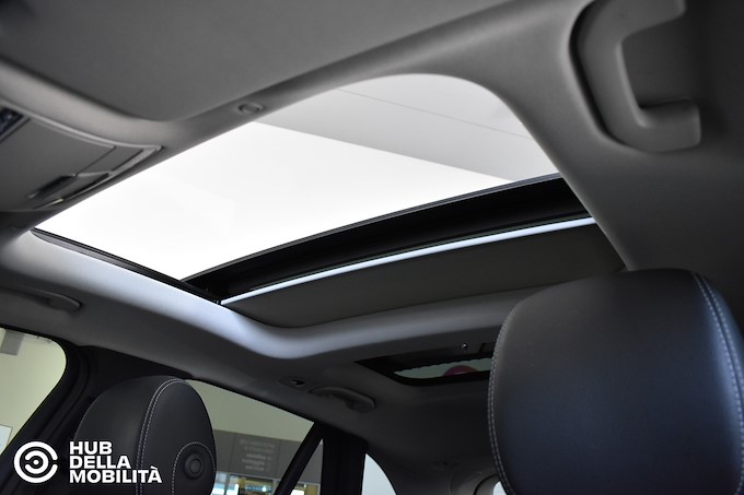 MERCEDES-BENZ GLC 220 d 4Matic Premium Night Edition